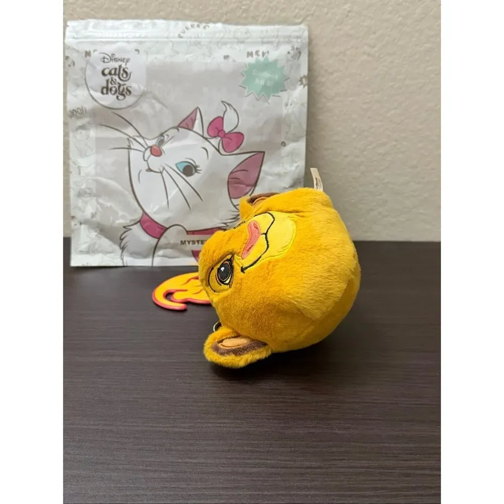 Disney Cats & Dogs Blind Bag Plush Keychain - Simba